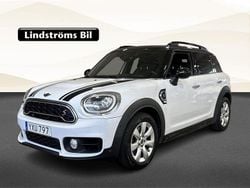 Vit Begagnad 2017 Mini Cooper S Countryman Pepper SUV | 159 900 kr