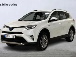 Vit Begagnad 2016 Toyota RAV4 Hybrid Executive SUV | 209 900 kr (Marknadspris)