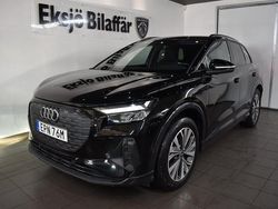Svart Begagnad 2022 Audi Q4 e-tron Comfort SUV | 329 500 kr (Bra pris)