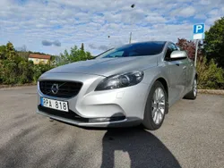 Begagnad 2013 Volvo V40 Summum Kombi | 73 500 kr