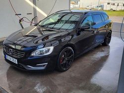 Svart Begagnad 2014 Volvo V60 Momentum Kombi | 95 000 kr (Bra pris)