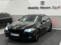 Svart Begagnad 2010 BMW 520 Sedan | 99 900 kr (Marknadspris)