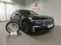 Svart Begagnad 2020 BMW 745 M Sport Sedan | 669 900 kr