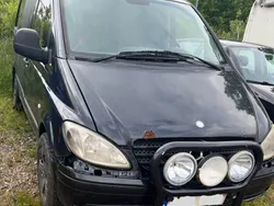 Svart Begagnad 2004 Mercedes Vito Minibuss | 6 000 kr (Superpris)