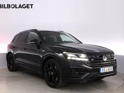 Svart Begagnad 2020 VW Touareg R SUV | 639 000 kr (Marknadspris)