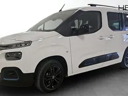 Vit (white) Begagnad 2022 Citroën e-Berlingo Shine Minibuss | 279 900 kr