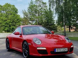 Röd Begagnad 2010 Porsche 911 Carrera S Sport Sportkupé | 750 000 kr (Marknadspris)