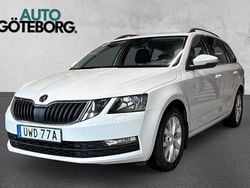 Vit Begagnad 2020 Skoda Octavia Ambition Kombi | 149 900 kr (Superpris)