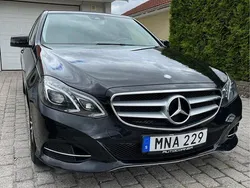 Svart Begagnad 2014 Mercedes E220 Avantgarde Sedan | 197 000 kr (Marknadspris)