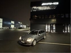 Grå Begagnad 2010 Mercedes C350 Kombi | 63 900 kr (Lite dyr)