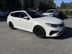 Vit Begagnad 2020 Kia Optima Hybrid 2 Sedan | 175 000 kr (Marknadspris)