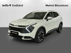 Vit Begagnad 2023 Kia Sportage 2 SUV | 389 900 kr (Marknadspris)