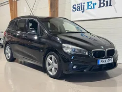 Svart Begagnad 2016 BMW 220 Gran Tourer Sport Line Minibuss | 159 900 kr (Marknadspris)
