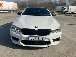 Vit Begagnad 2018 BMW M550 Sedan | 379 900 kr (Superpris)
