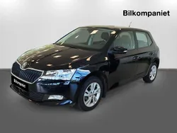 Svart Begagnad 2020 Skoda Fabia Style Halvkombi | 179 800 kr (Dyr)