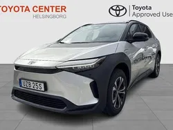 Silver Begagnad 2024 Toyota bZ4X Edition SUV | 509 900 kr (Lite dyr)
