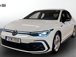 Vit Begagnad 2021 VW Golf VIII Style Halvkombi | 339 500 kr (Marknadspris)