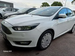 Vit Begagnad 2018 Ford Focus Titanium Halvkombi | 109 000 kr (Bra pris)