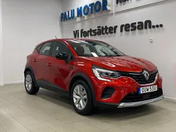 Röd Begagnad 2022 Renault Captur Zen SUV | 159 500 kr (Marknadspris)
