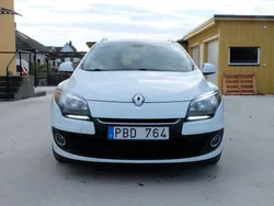 Vit Begagnad 2013 Renault Mégane GrandTour Kombi | 39 900 kr (Marknadspris)