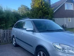 Silver Begagnad 2013 Skoda Fabia Elegance Kombi | 45 000 kr (Marknadspris)