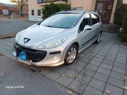 Ljusgrå (grå) Begagnad 2010 Peugeot 308 Kombi | 24 900 kr (Marknadspris)