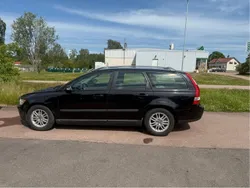 Svart Begagnad 2007 Volvo V50 Kinetic Kombi | 30 000 kr (Marknadspris)
