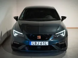Grå Begagnad 2019 Cupra Leon Halvkombi | 265 000 kr (Marknadspris)