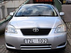 Silver Begagnad 2003 Toyota Corolla Halvkombi | 25 800 kr (Bra pris)