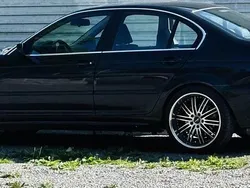 Svart Begagnad 2002 BMW 330 Sedan | 44 000 kr