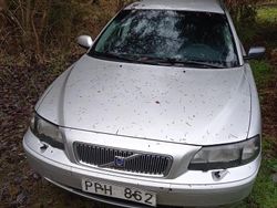 Begagnad 2003 Volvo V70 Kombi | 6 000 kr (Superpris)