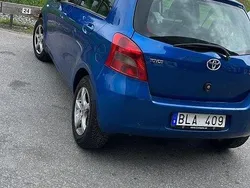 Blå Begagnad 2006 Toyota Yaris Halvkombi | 37 000 kr (Superpris)