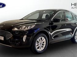 Svart (black) Begagnad 2022 Ford Kuga Titanium SUV | 244 900 kr (Marknadspris)