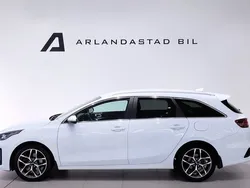 Vit Begagnad 2019 Kia Ceed Sportswagon GT-Line Kombi | 198 900 kr (Marknadspris)
