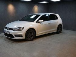 Vit Begagnad 2016 VW Golf VII R-line Kombi | 144 900 kr (Marknadspris)