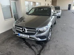 Grå Begagnad 2019 Mercedes GLC250 SUV | 310 000 kr (Bra pris)