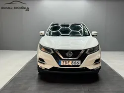 Vit Begagnad 2018 Nissan Qashqai SUV | 149 900 kr (Lite dyr)