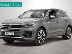 Grå Begagnad 2020 VW Touareg R-line SUV | 459 900 kr (Superpris)