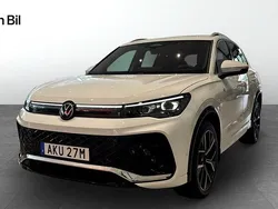 Vit Begagnad 2024 VW Tiguan R-line SUV | 519 900 kr