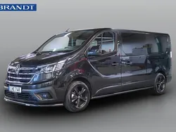 Svart Begagnad 2024 Renault Trafic Van | 619 000 kr