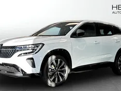 Vit (white) Ny 2024 Renault Austral Techno SUV | 438 700 kr (Lite dyr)