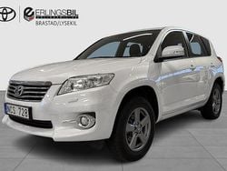 Vit Begagnad 2012 Toyota RAV4 SUV | 144 900 kr (Marknadspris)