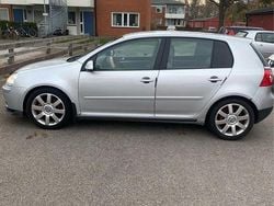 Silver Begagnad 2007 VW Golf V Sportline Halvkombi | 27 000 kr (Bra pris)