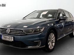Blå Begagnad 2017 VW Passat GTE Kombi | 199 900 kr (Lite dyr)