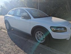 Vit Begagnad 2008 Volvo C30 Kinetic Halvkombi | 46 000 kr (Bra pris)