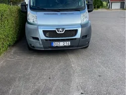 Blå Begagnad 2013 Peugeot Boxer Van | 290 000 kr