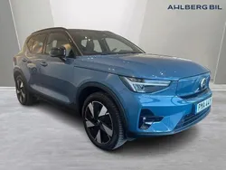 Blå Begagnad 2023 Volvo XC40 Plus SUV | 429 500 kr