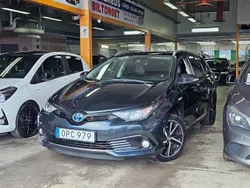 Svart Begagnad 2018 Toyota Auris Touring Sports Comfort Kombi | 99 999 kr
