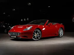 Begagnad 2014 Ferrari California Cab | 1 199 000 kr