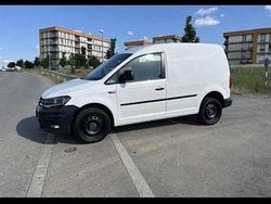 Vit Begagnad 2016 VW Caddy Minibuss | 89 000 kr (Lite dyr)